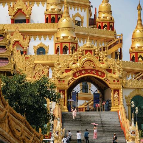 (西双版纳好玩还是芒市好玩)西双版纳和芒市哪个好玩?比较两地的旅游魅力和独特景点 (西双版纳好玩还是芒市好玩)西双版纳和芒市哪个好玩?比较两地的旅游魅力和独特景点