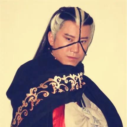 (梁羽生35部小说简介)梁羽生作品顺序目录及小说排行榜综述 (梁羽生35部小说简介)梁羽生作品顺序目录及小说排行榜综述