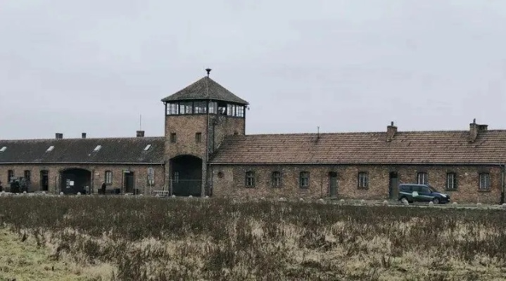 (纳粹监狱叫什么)《纳粹监狱》1：纳粹时代的恐怖囚牢与抗争往事