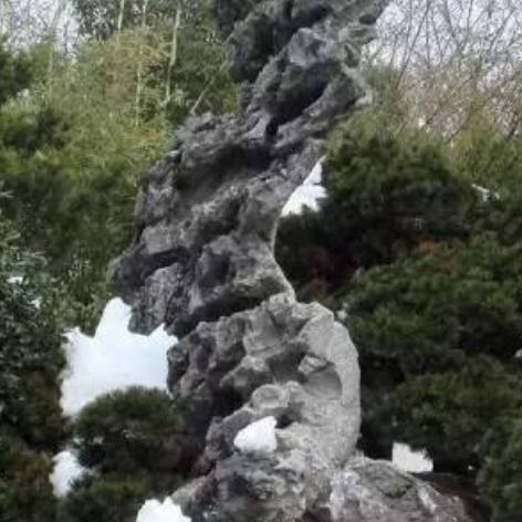 西湖烟雨千古佳句，描绘中国园林之美、诗意文化传承，永恒启迪心灵共鸣