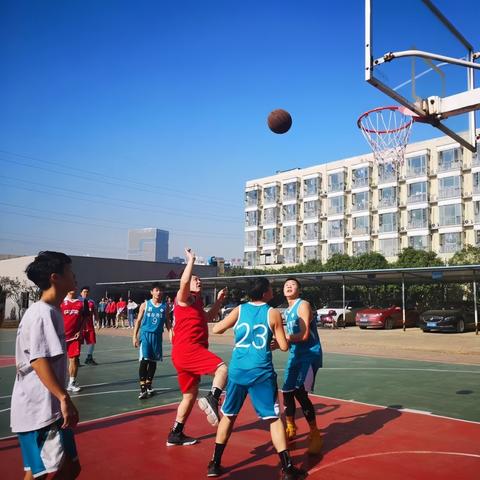 (篮球热血视频)打破常规,燃爆全场!感受热血篮球赛的激情与梦想 (篮球热血视频)打破常规,燃爆全场!感受热血篮球赛的激情与梦想