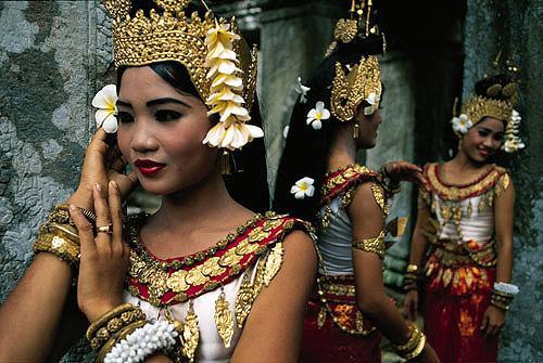 (阿涅什么意思)阿涅瓦相：探索这一神秘面孔背后的历史与文化意义