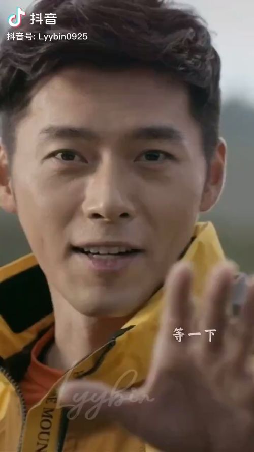 (柯淳个人资料)柯淳承认与翟一莹的恋情：知乎用户纷纷讨论这段感情的真实性