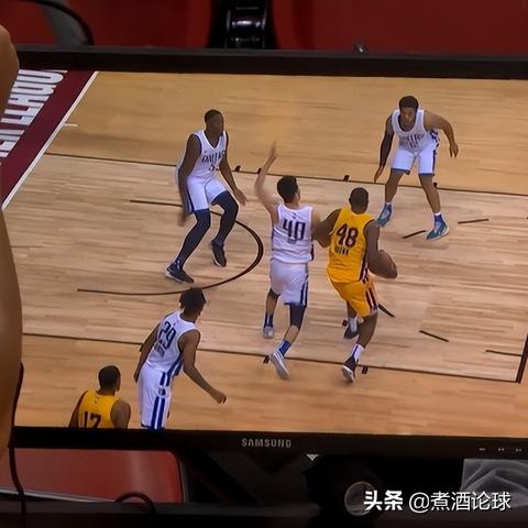 从平凡到英雄，一拳超人的成长之路让人血脉贲张，胜负成败皆在一掷之间