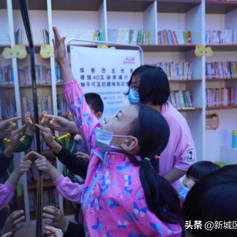 (4d恐龙大战)重温几年前的恐龙4D游戏单机，探索恐龙世界的奇妙之旅