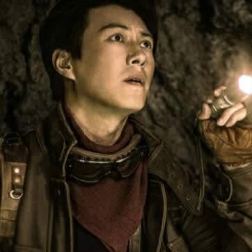 虚构世界是什么意思？了解虚拟现实、奇幻世界和虚拟文化的概念与特点。