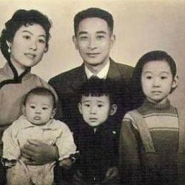 (漫漫五千年长夜里)漫游五千年视频在线观看，探寻历史背后的故事和传奇人物