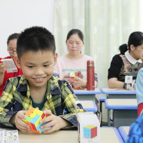 (舞动青春2官方下载链接)舞动青春2手游官方下载：跳动青春，释放激情，尽在指尖舞动