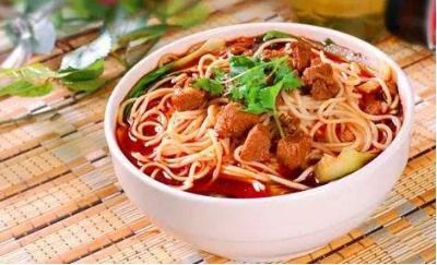 (老爸的面条)传承父爱的味道：爸爸的面馆食谱与那些温暖的故事