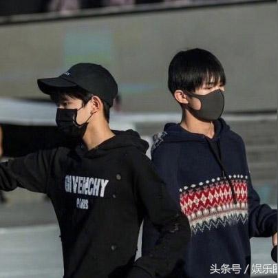 (逐梦星辰品牌)代号:星辰,逐梦星辰工作室—揭示梦想，探索无限可能的世界