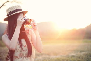 感情需要珍惜，可以恋爱但不必沉溺于游戏之中，专注于真实的感情。