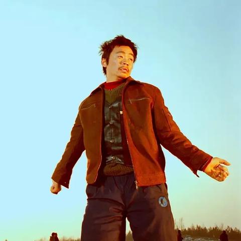 探寻虚构之旅:探索妄想症手机游戏玩法及其在各大应用商店的获取途径