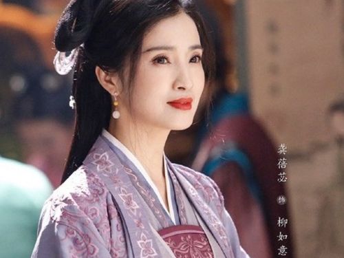(如意芳霏剧情介绍百度百科)如意芳霏剧情介绍:美女如云,纷争不断,梦想与现实的博弈