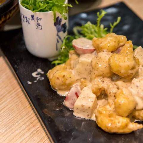 围攻大菠萝游戏是否改名?知乎网友热议游戏名称变更的真相与背后原因