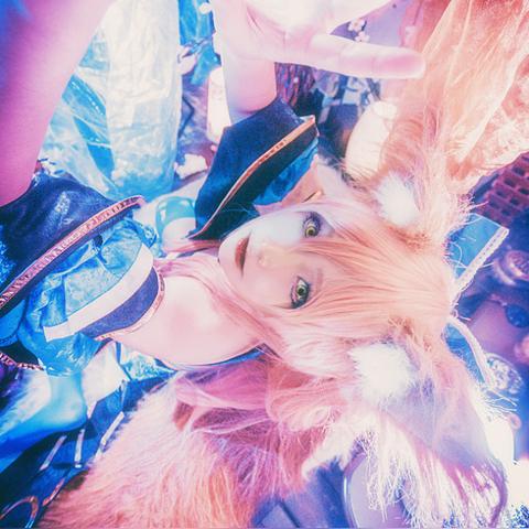 打造你的专属梦幻阵容,赢得胜利!立刻下载cos大乱斗,畅玩全新游戏体验!