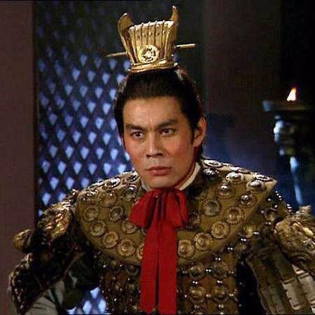 以详尽揭秘三国豪杰吕布实力的全面解析为核心：三国吕布传说攻略详解图与战术选择策略探讨