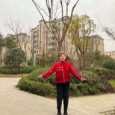 (卧龙三国送无限充值阵容推荐)卧龙三国1000抽，揭秘惊喜大放送！1000次抽奖，谁将脱颖而出？