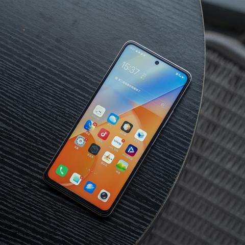 (直播专用笔记本电脑买哪种)适合直播的笔记本电脑配置推荐：性价比与性能兼具