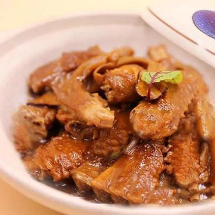 (足球大师荣誉版球员怎么获得)足球大师荣誉版最高等级是多少？别错过获取无限荣誉的机会！