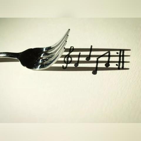 探索光影创意画的无限魅力：如何通过光影变化展现独特艺术风格与情感