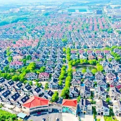 照亮农村振兴之路：灯塔计划下的农业、基础设施和人才培养三大工程探析