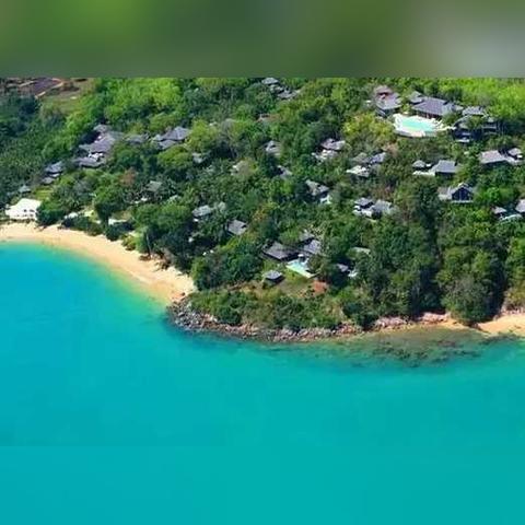 (小岛的作者资料和写作背景)小岛的作者及其个人经历和文学背景详细介绍 (小岛的作者资料和写作背景)小岛的作者及其个人经历和文学背景详细介绍