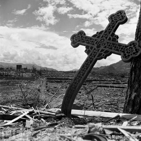 (5台电脑辐射到底大不大)详细分析：50台电脑同时工作时产生的辐射具体有多大影响
