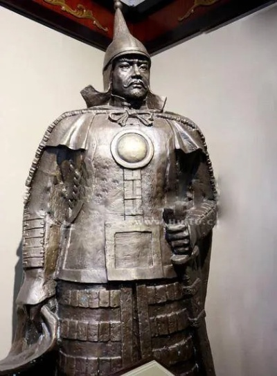 (神威大将军)探秘神威将军的品阶等级：他在历史中的地位与影响力分析