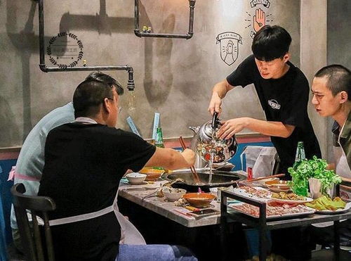 (男人对女人说吃火锅是什么意思)男人对女人说吃火锅,其实暗示着他想和她一起温暖过冬。 (男人对女人说吃火锅是什么意思)男人对女人说吃火锅,其实暗示着他想和她一起温暖过冬。