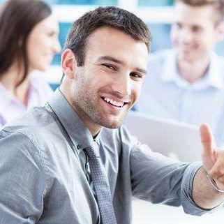 非一般职场手机版：颠覆传统的职场体验，助你轻松实现职业目标与成长！