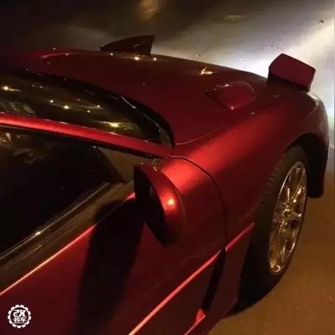 他的爱情焦点：揭秘他的心中最大的喜欢并非我，而是他那辆心爱的车子