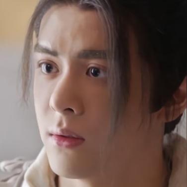 (黄药师是虚竹的徒弟)黄药师是虚竹的后人吗？虚竹与黄药师的血缘关系究竟如何？