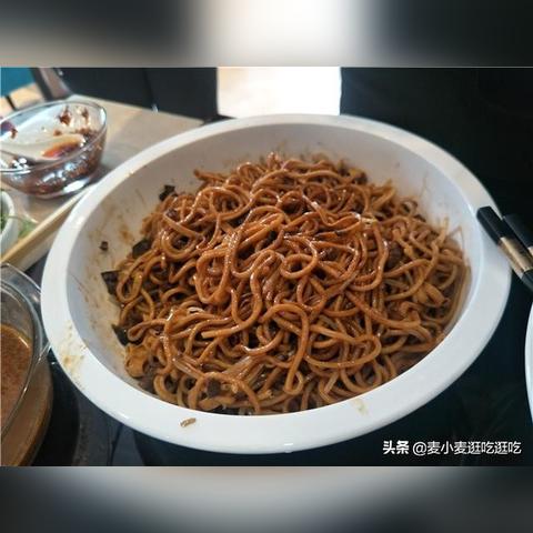 (舌尖上的美食频道)探寻舌尖上的美食梦：下载正版体验美食之旅