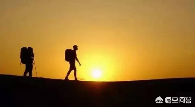 (独自前行是什么意思)独自升级，何惧前行路迢迢，踏实一步迈向更好的自己