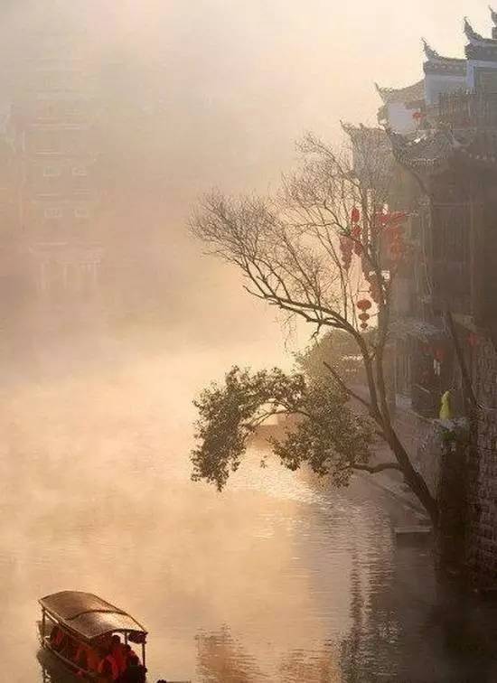 红尘仙和真仙:两界交融的神秘世界,纷乱与宁静的对立共生舞台 红尘仙和真仙:两界交融的神秘世界,纷乱与宁静的对立共生舞台