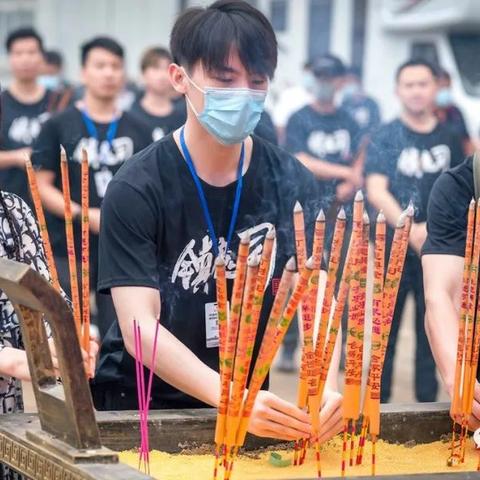 (戳爆三国红将最强组合)揭秘戳爆三国：历史真相与玄幻传说，探究三国演义的未知之谜