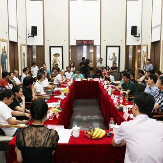 筑梦工作室最新版：创新科技与艺术结合，引领时尚潮流，助您实现梦想！