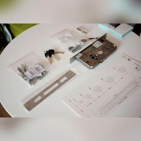 (破解游戏盒大全排行榜)破解游戏盒大全：揭秘最强破解技巧和游戏资源分享