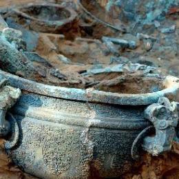 (盗墓ol游戏攻略)盗墓OL：探索古墓的秘密与传奇，揭开历史尘封的宝藏之谜