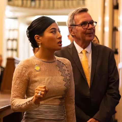 深度解析：皇家公主制衣店的质量、服饰设计和客户服务评价如何？