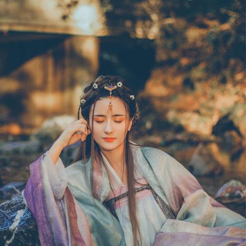 长安恋语小游戏：恋爱剧情尽在手中，用心体验唯美古风文字游戏的奇妙之旅